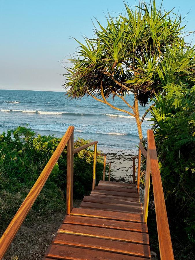 Pangani Cliffs Lodge Exterior foto